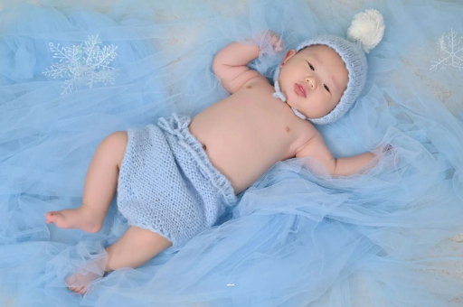 攀枝花摸孕妇肚子沾喜气